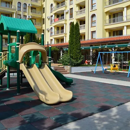 Bratanov In Summer Dreams Apartament Słoneczny Brzeg